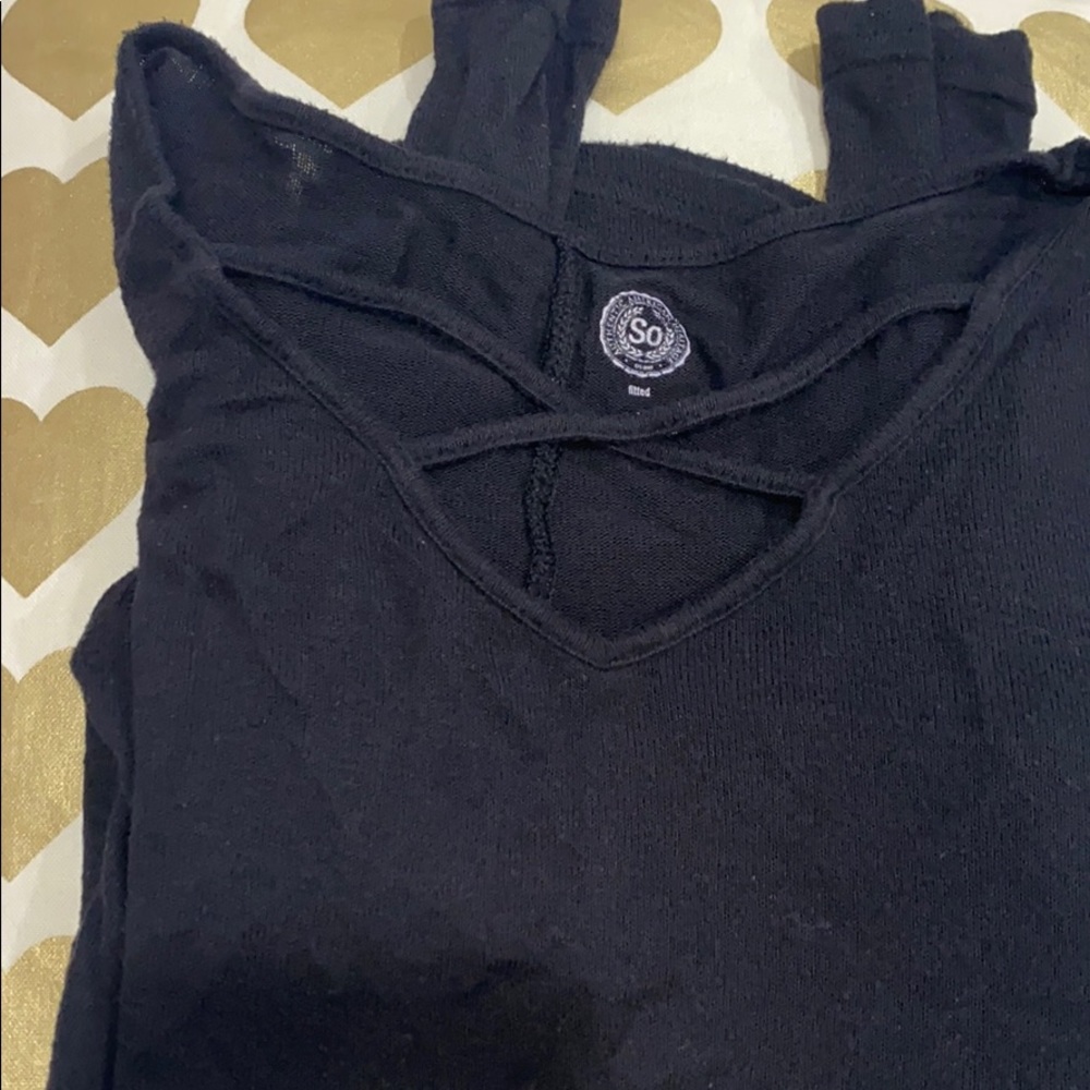 Black top long sleeve